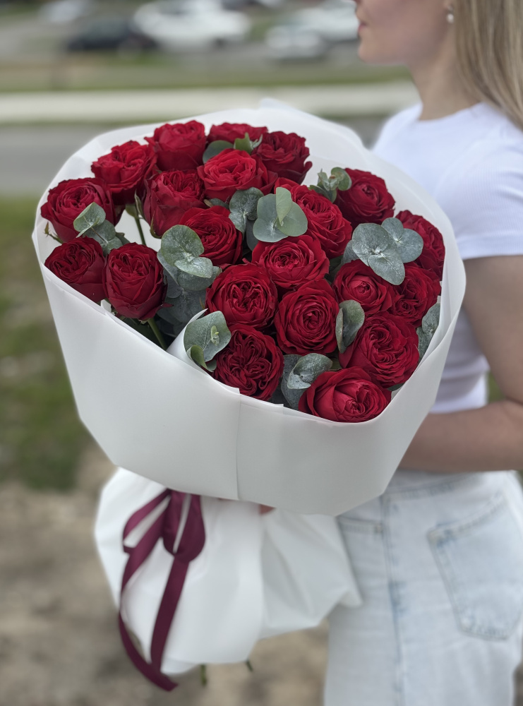 Картинка Букет из 21 розы "Алые паруса" 40см