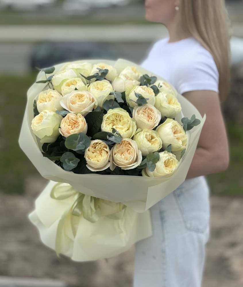 Картинка Букет из 21 розы Присцилла 40см